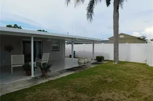 3801 Darlington Rd, Holiday, FL 34691 - Photo 17