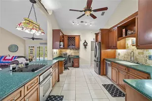 14612 Bray Rd, Orlando, FL 32832 - Photo 11