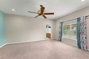 5864 Autumn Chase Cir, Sanford, FL 32773 - Photo 9