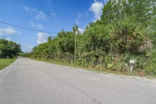 30651 NE 23rd Way, Okeechobee, FL 34972 - Photo 1