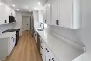 7812 N 53rd St, Tampa, FL 33617 - Photo 17