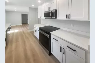 7812 N 53rd Street, Tampa, FL 33617 - Photo 15