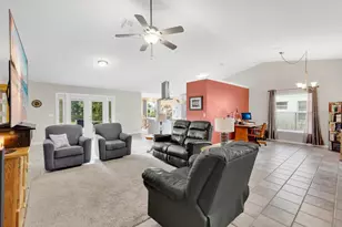 1308 Woodlake Cir, Saint Cloud, FL 34772 - Photo 7