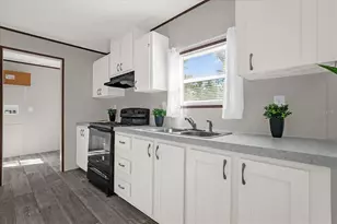 2738 10th St, Orlando, FL 32820 - Photo 9