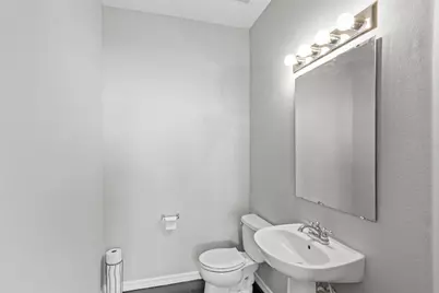 10048 Stratford Pointe Avenue, Orlando, FL 32832 - Photo 13