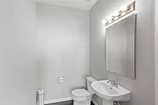 10048 Stratford Pointe Ave, Orlando, FL 32832 - Photo 13