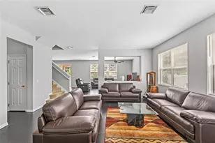 10048 Stratford Pointe Ave, Orlando, FL 32832 - Photo 5