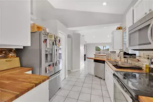 623 Oakpark Loop, Davenport, FL 33837 - Photo 7