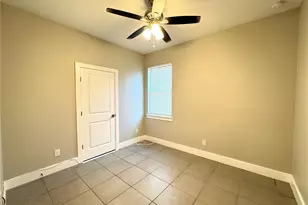 9 Orchid Ln, Kissimmee, FL 34759 - Photo 13