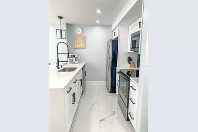 315 Medallion Boulevard #F, Madeira Beach, FL 33708 - Photo 5