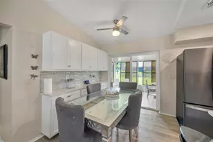 3900 105th Ave N, Clearwater, FL 33762 - Photo 17