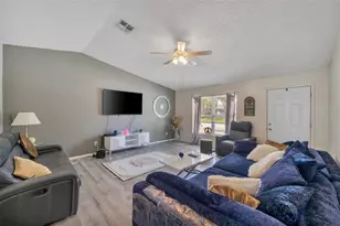 3900 105th Ave N, Clearwater, FL 33762 - Photo 9