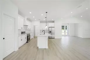 36473 Piney Ridge Blvd, Fruitland Park, FL 34731 - Photo 11