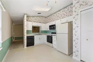 5999 Lake Pointe Dr, Orlando, FL 32822 - Photo 13