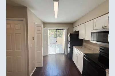 717 Golden Sunshine Circle, Orlando, FL 32807 - Photo 9