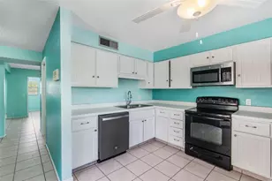 552 Windmeadows St, Altamonte Springs, FL 32701 - Photo 11