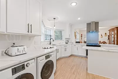 512 E Amelia Street, Orlando, FL 32803 - Photo 37