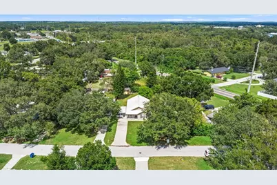 677 E Warner Street, Groveland, FL 34736 - Photo 11