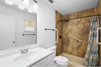 677 E Warner Street, Groveland, FL 34736 - Photo 15