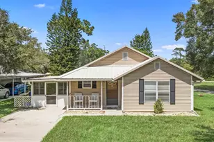 677 E Warner St, Groveland, FL 34736 - Photo 3