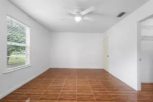 677 E Warner St, Groveland, FL 34736 - Photo 17