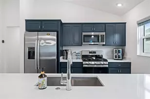 530 Van Deen Pl, The Villages, FL 34762 - Photo 15