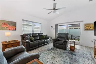 530 Van Deen Pl, The Villages, FL 34762 - Photo 9