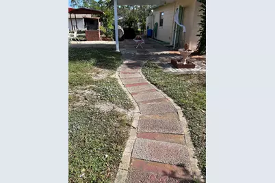 1557 Lake Clay Drive, Lake Placid, FL 33852 - Photo 29