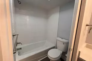 314 Spring Lakes Blvd, Bradenton, FL 34210 - Photo 11