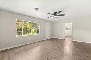 930 NE 14th Ave, Ocala, FL 34470 - Photo 5