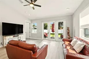 1429 24th St, Orlando, FL 32805 - Photo 17