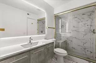 5168 Conroy Rd, Orlando, FL 32811 - Photo 11