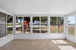 2560 Golf Course Dr, Sarasota, FL 34234 - Photo 31