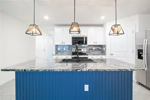 24596 NW 23rd Ln, Newberry, FL 32669 - Photo 9