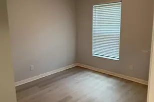 9511 Oglethorpe Dr, Groveland, FL 34736 - Photo 13