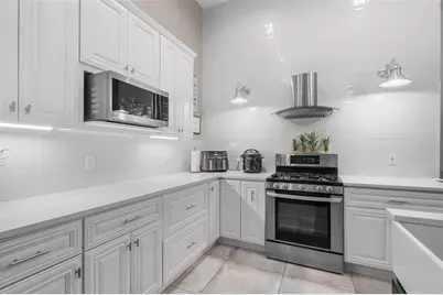 11524 Claymont Circle, Windermere, FL 34786 - Photo 9