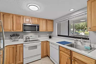 1054 Lotus Cove Court #623, Altamonte Springs, FL 32714 - Photo 11