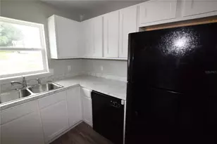 935 E McDonald Ave, Eustis, FL 32726 - Photo 7