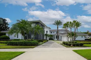 9721 Carillon Park Dr, Windermere, FL 34786 - Photo 3