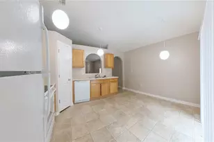 2033 Whispering Trails Blvd, Winter Haven, FL 33884 - Photo 7