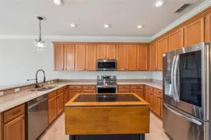 2561 Corbyton Ct, Orlando, FL 32828 - Photo 17