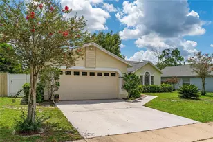325 Sir Lawrence Dr, Sanford, FL 32773 - Photo 29