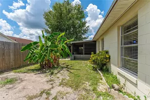 325 Sir Lawrence Dr, Sanford, FL 32773 - Photo 25