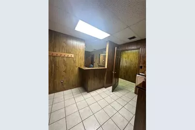 820 E Orange Ave, Eustis, FL 32726 - Photo 25