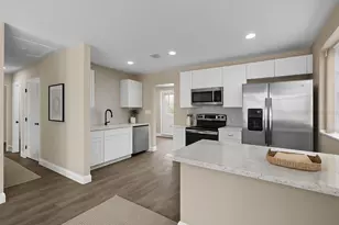 411 Keat Ave, Auburndale, FL 33823 - Photo 5