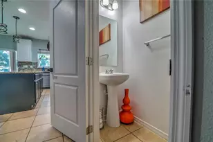 2015 Barstow Ln, Dundee, FL 33838 - Photo 15