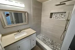 1909 Summer Club Dr, Oviedo, FL 32765 - Photo 17