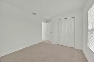 2398 McKinley Dr, Lake Wales, FL 33853 - Photo 5