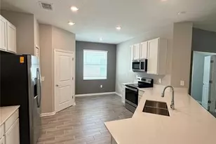 1000 Peach Crk Dr, Osteen, FL 32764 - Photo 9