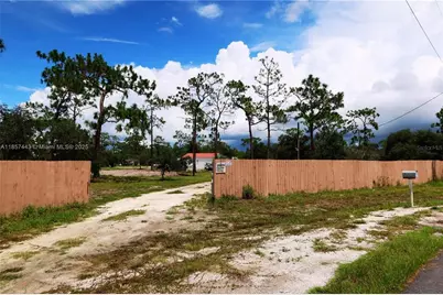 437 Allison Drive, Venus, FL 33960 - Photo 3